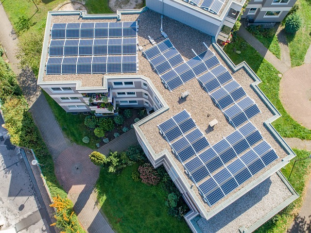 Alle wollen Photovoltaik: Aber wer soll die Anlagen aufstellen?